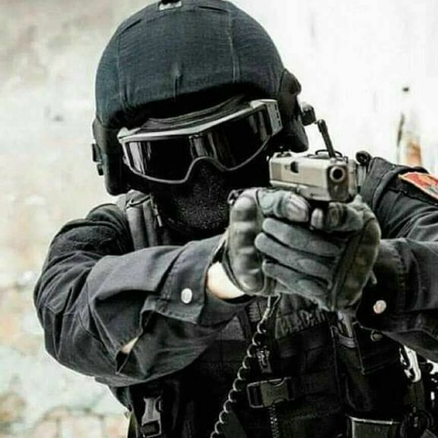 Даня Супонин